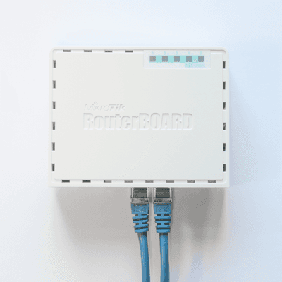 MikroTik RB750Gr3 hEX 五埠千兆有線路由器 | 高效能家用/企業級VPN防火牆 | Gigabit Ethernet Router