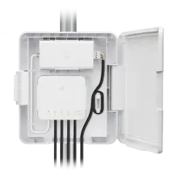 UniFi Switch Flex Utility 室外耐候型外殼