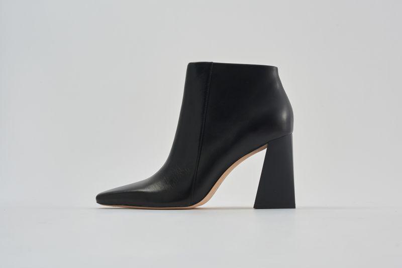 BCNV Gaia Ankle Boots
